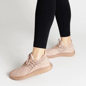Lane Eight Women’s Trainer AD 1. Dusty Taupe. Size 7.